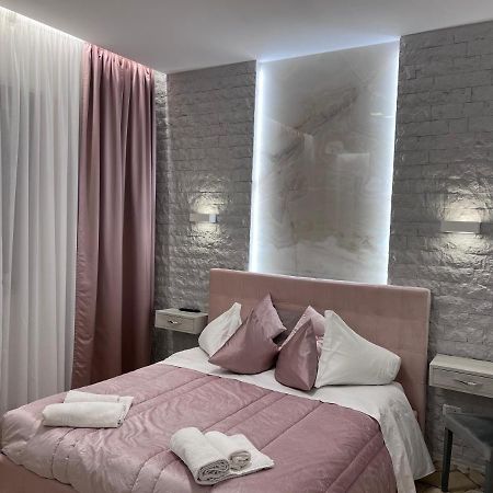 Residenza N&D Luxury Apartment Bari Exterior photo