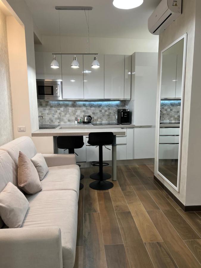 Residenza N&D Luxury Apartment Bari Exterior photo